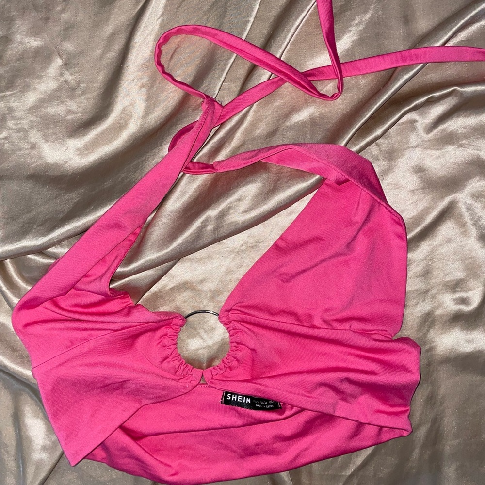 Halter top